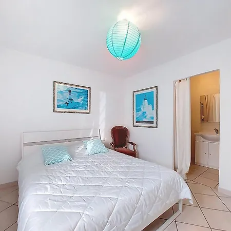 Les Roselieres By Interhome Villa Meschers-sur-Gironde
