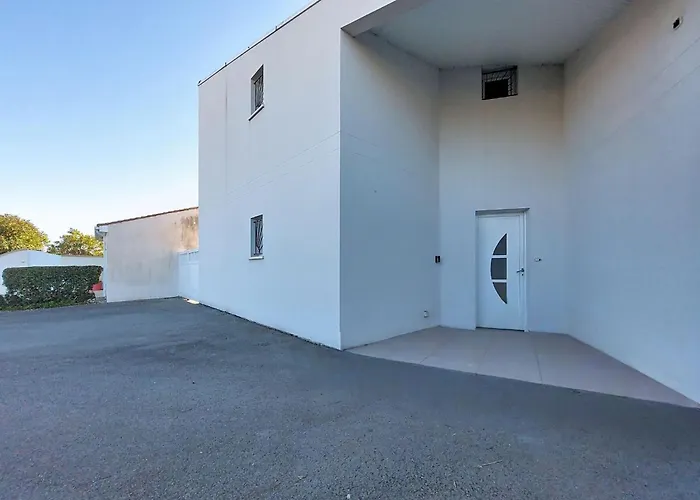 Les Roselieres By Interhome Meschers-sur-Gironde